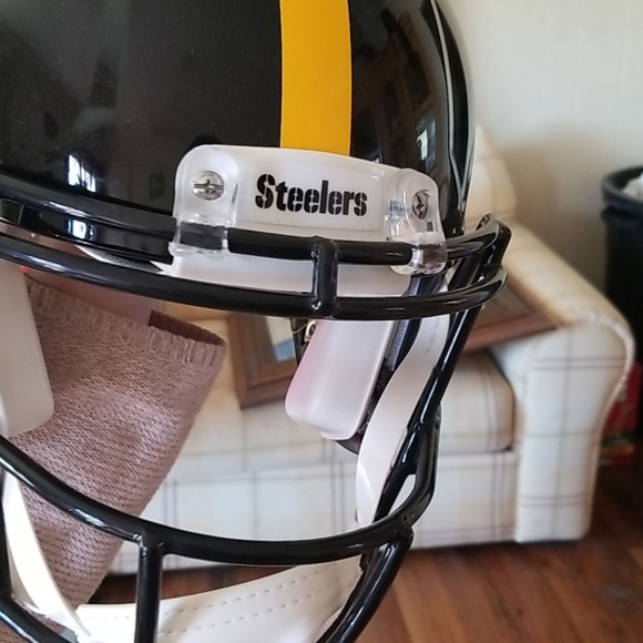 Authentic riddell speed steelers helmet - Picture 3 of 4